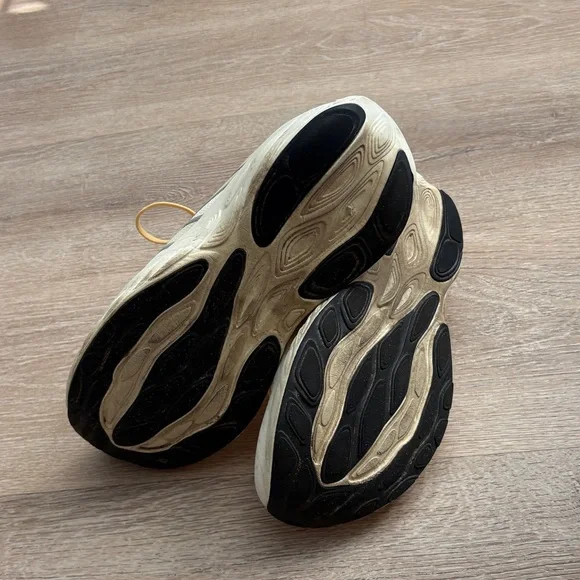 New Balance Fresh Foam X 1080v14 - Picture 8 of 11